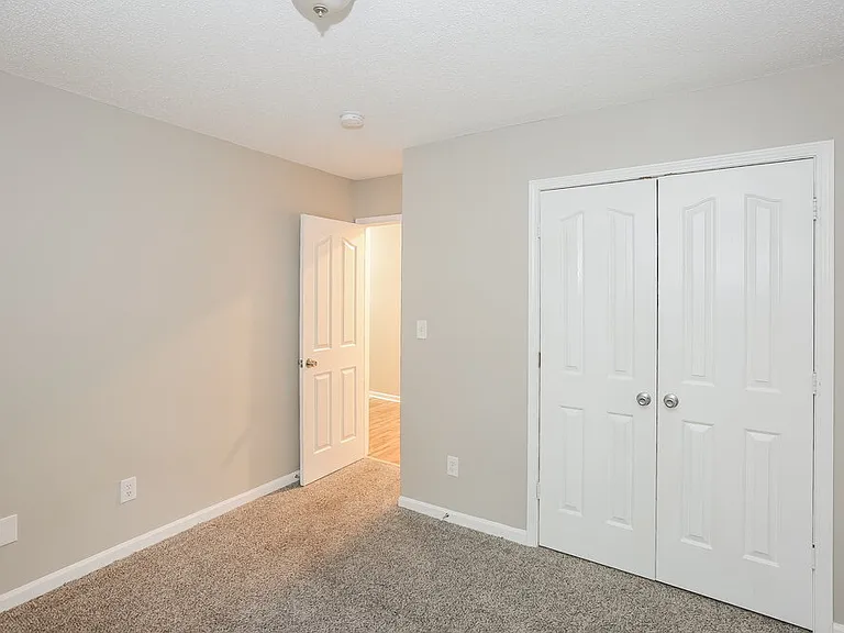 11240 Northwoods Forest Dr — Photo 11