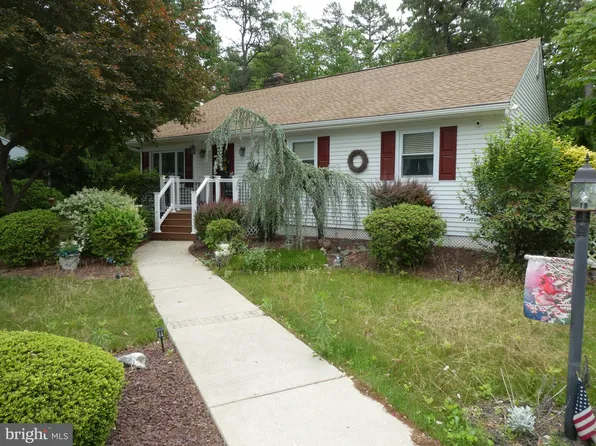 1314 Memory Ln, Hammonton, NJ 08037