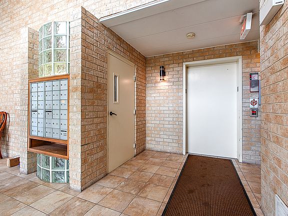 4th image of 11020 S Keating Ave APT 202