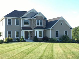 7 Charles Dr, Stratham, NH 03885