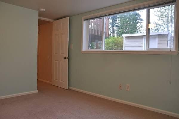 1st image of 14607 SE 41st St #1