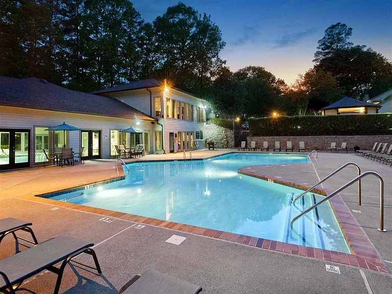 Seven Pines — Photo 14