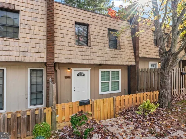 6428 Wood Cir, Morrow, GA 30260