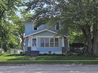 831 N Frederick Ave, Oelwein, IA 50662