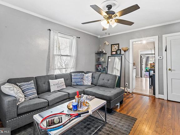 3rd image of 4011 Lawrence St