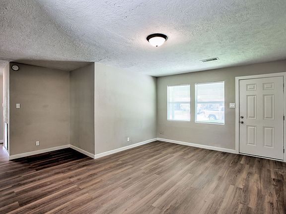 4th image of 2910 Robinson Blvd