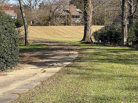 4th image of 1428 Egret Ln