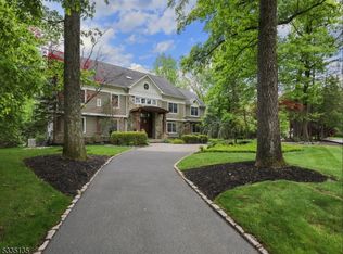 20 Allenby Ln, Scotch Plains, NJ