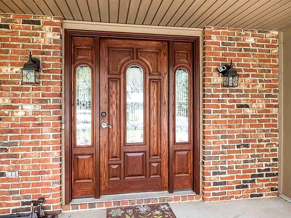 3rd image of 6110 Cordava Ct