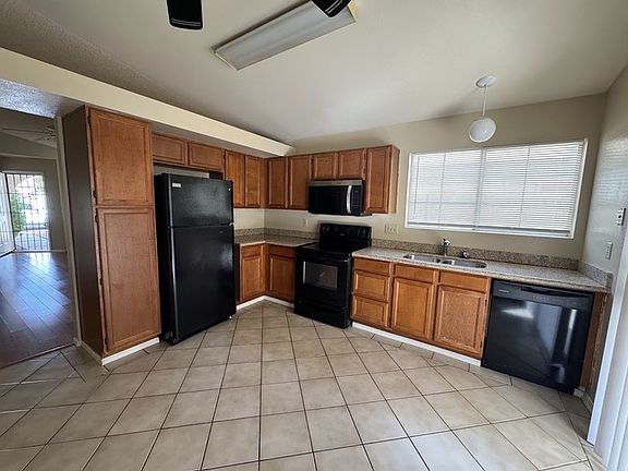 5th image of 7427 W Cherry Hills Dr