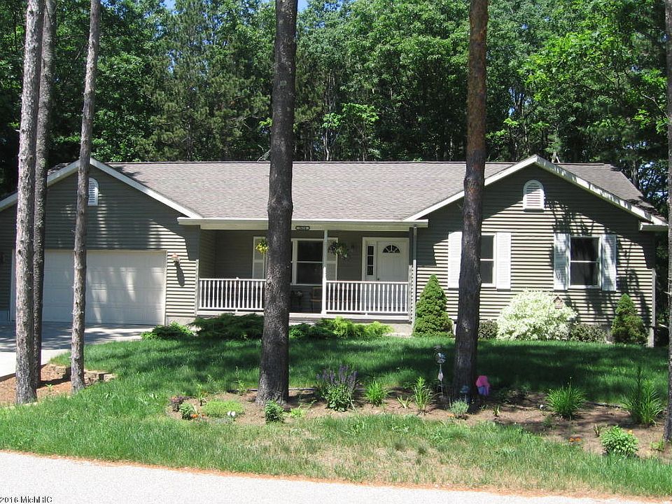 1st image of 5634 W Harriet Ln