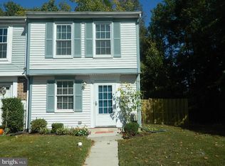 24 Glamis Garth, Baltimore, MD 21236