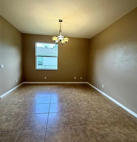 1204 S San Mateo Dr — Photo 18