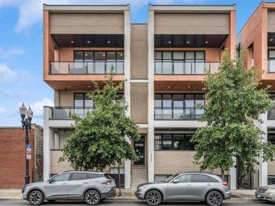 2444 W Irving Park Rd #3E, Chicago, IL, 60618