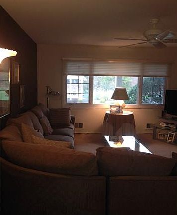 4th image of 7 Christie Dr