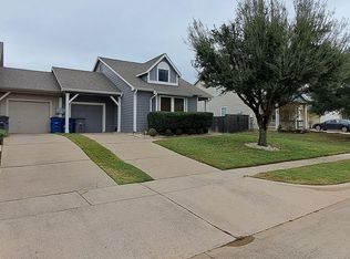 808 Chickesaw Ln, Wylie, TX 75098
