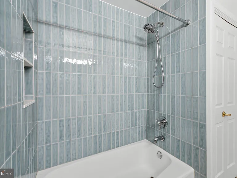 5705 Brewer House Cir #T2 — Photo 28