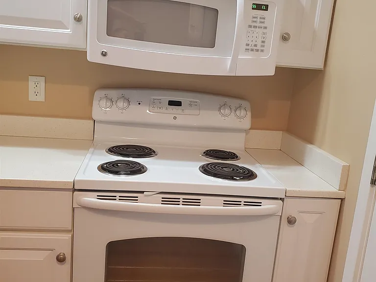 4 Artillery Ln #6 — Photo 11