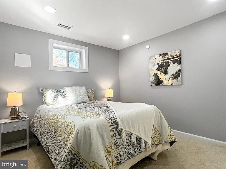 6621 Hallwood Ave — Photo 31