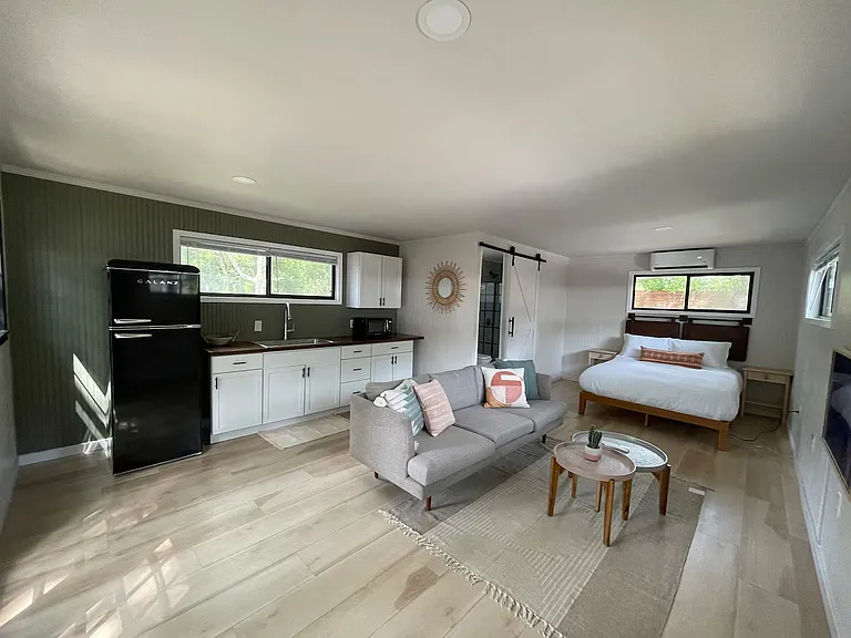 11403 Oakwood Dr — Photo 18
