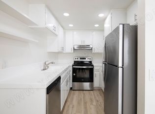 *Open House: 10/4 1-2pm* Normal Heights: 2br With Parking, Washer/Dryer, And Ac, San Diego, CA 92116