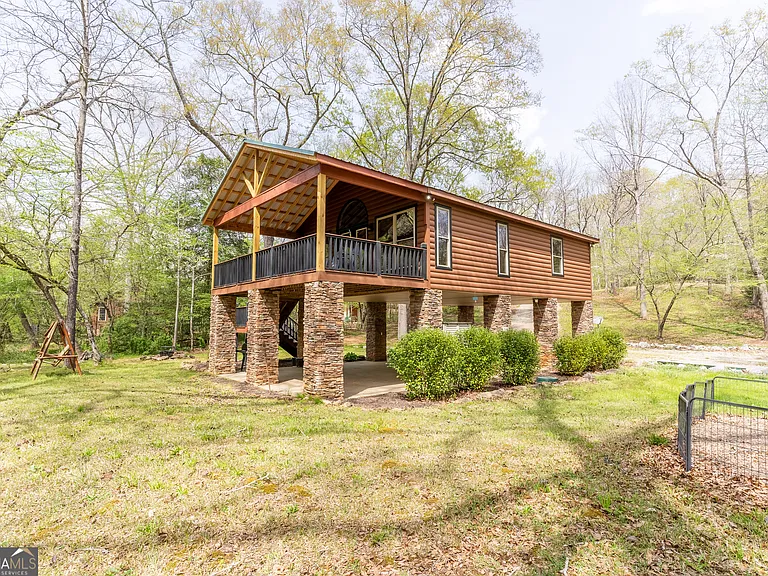 597 Meadow Brook Ln — Photo 27