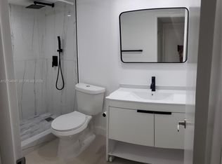 5201 NW 7th St APT 207, Miami, FL 33126