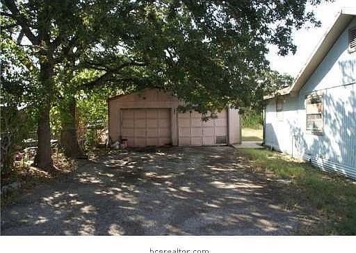 3rd image of 4033 Greens Prairie Rd W
