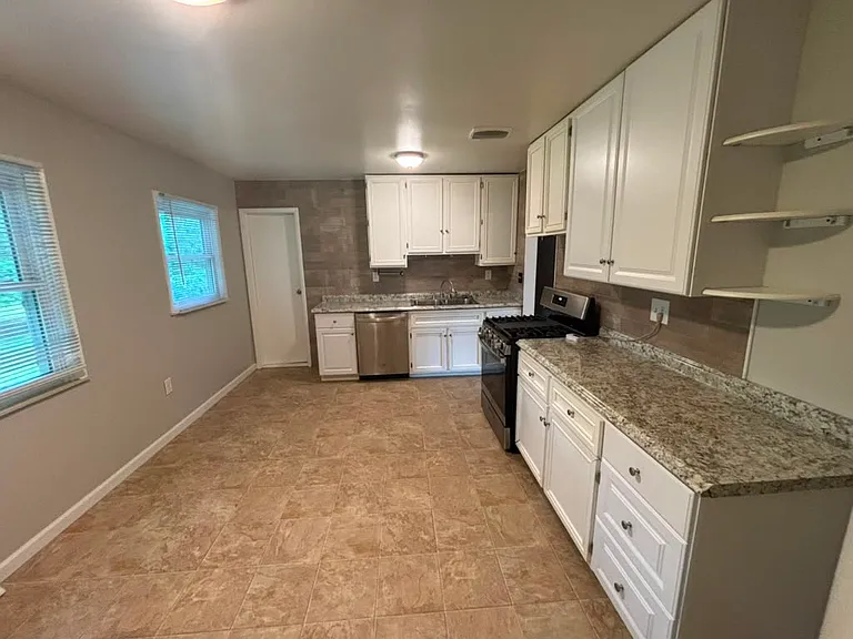 11 Woodland Ct — Photo 15
