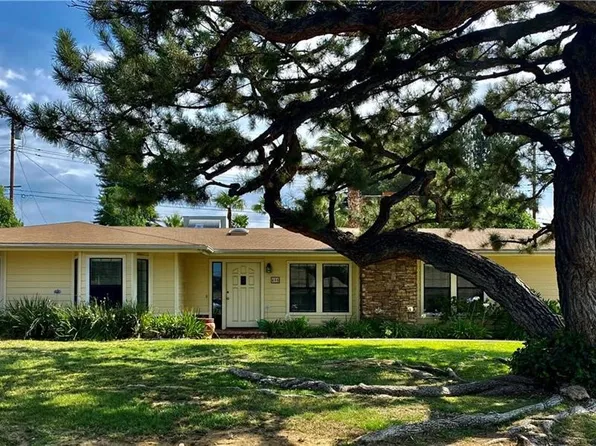 400 Eucalyptus Dr, Redlands, CA 92373