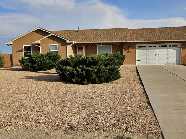 1676 E Parlin Dr, Pueblo West, CO 81007