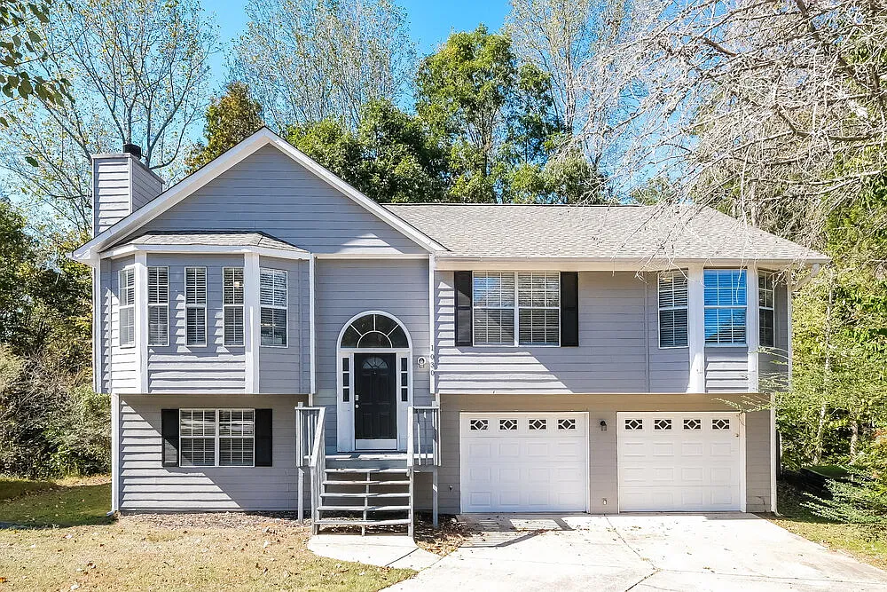 4 bed, 3.0 bath, 1763 sqft, $2,085 — Photo 1