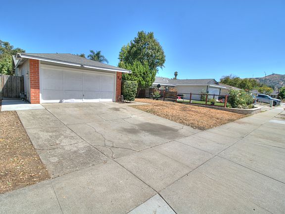 2nd image of 74 Avenida Espana