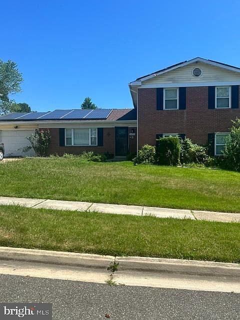 1st image of 8211 Barrett Rd
