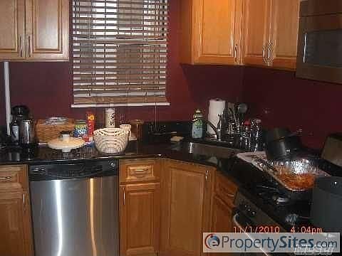 2nd image of 13525 Sutter Ave