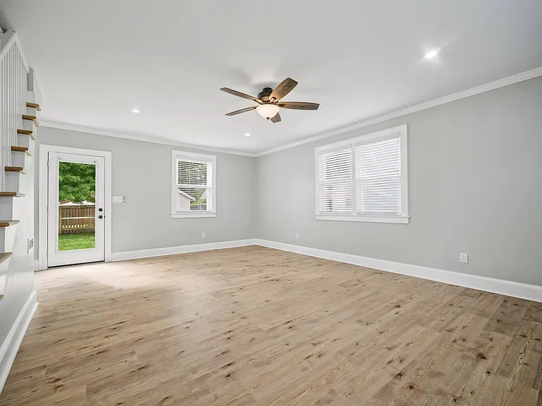 6048 River Rd — Photo 14