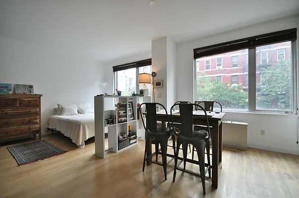 Rented by Compass | media 19