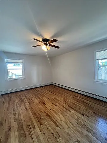 538 E Walnut St — Photo 14
