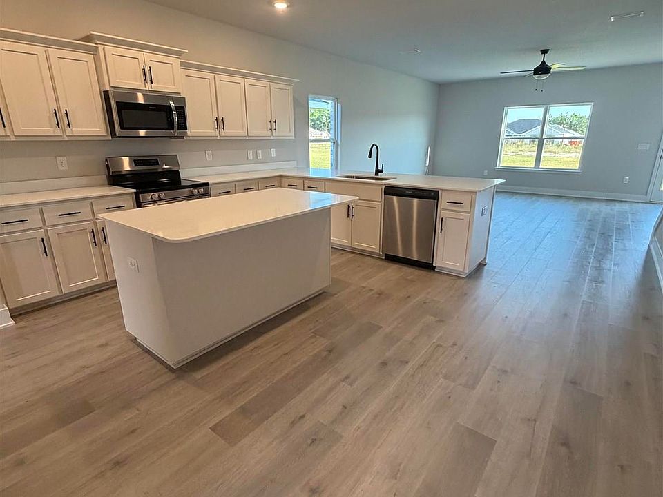 2nd image of 5278 Hidden Pines Cir