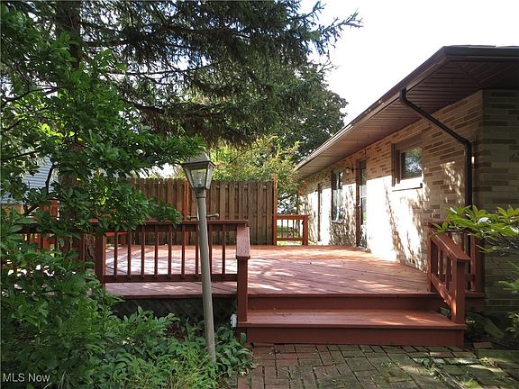 5th image of 4580 Tamarack Dr