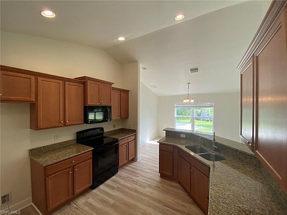 4th image of 2314 NW 30th Ter