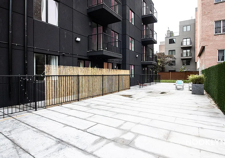 115 Clifton Pl #2B — Photo 22