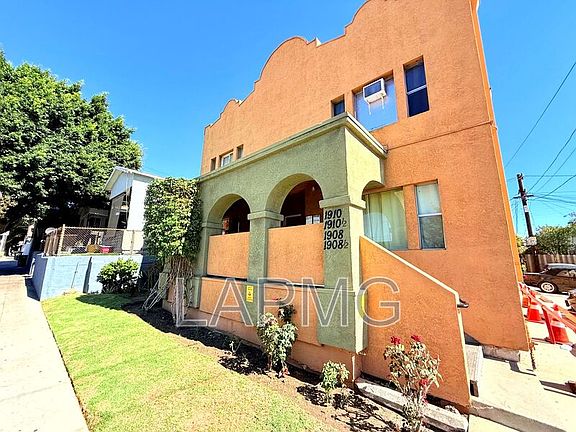 3rd image of 1910.5 Daly St