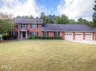2240 Soaring Ln, Lawrenceville, GA 30044