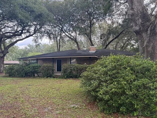 8647 Hipps Rd, Jacksonville, FL 32244