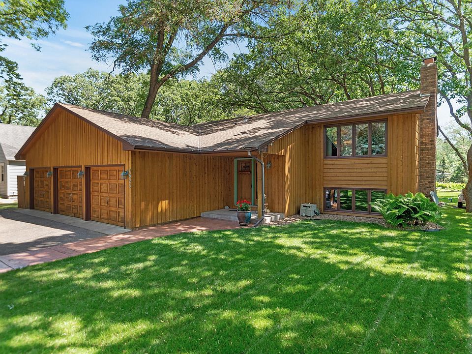 1st image of 7625 Knollwood Dr