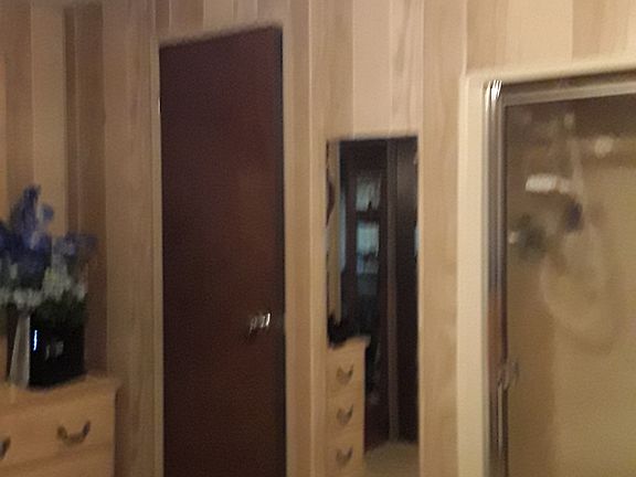 4th image of 1920 Jeri Kay Ln