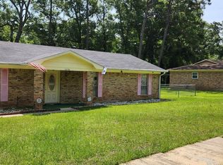1378 Lucerne Dr, Mobile, AL 36608