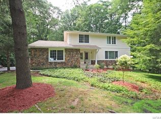 36 Woodhaven Dr, New City, NY 10956