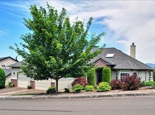 1709 NW 40th Ave, Camas, WA 98607